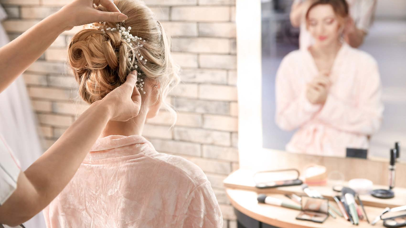 2023 Bridal Hair Looks: Sustainable, Creative, and Timeless